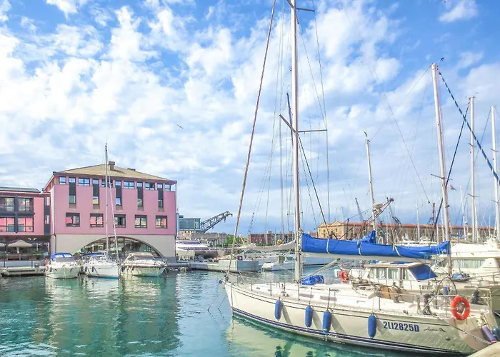 Cozy In With Wifi Chiavari